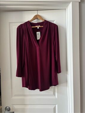New XL - Charter Club Long-Sleeve V-Neck Top in Wine Knit Top